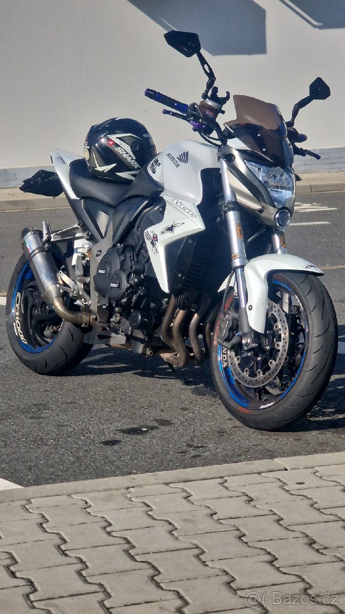 HONDA CB 1000R
