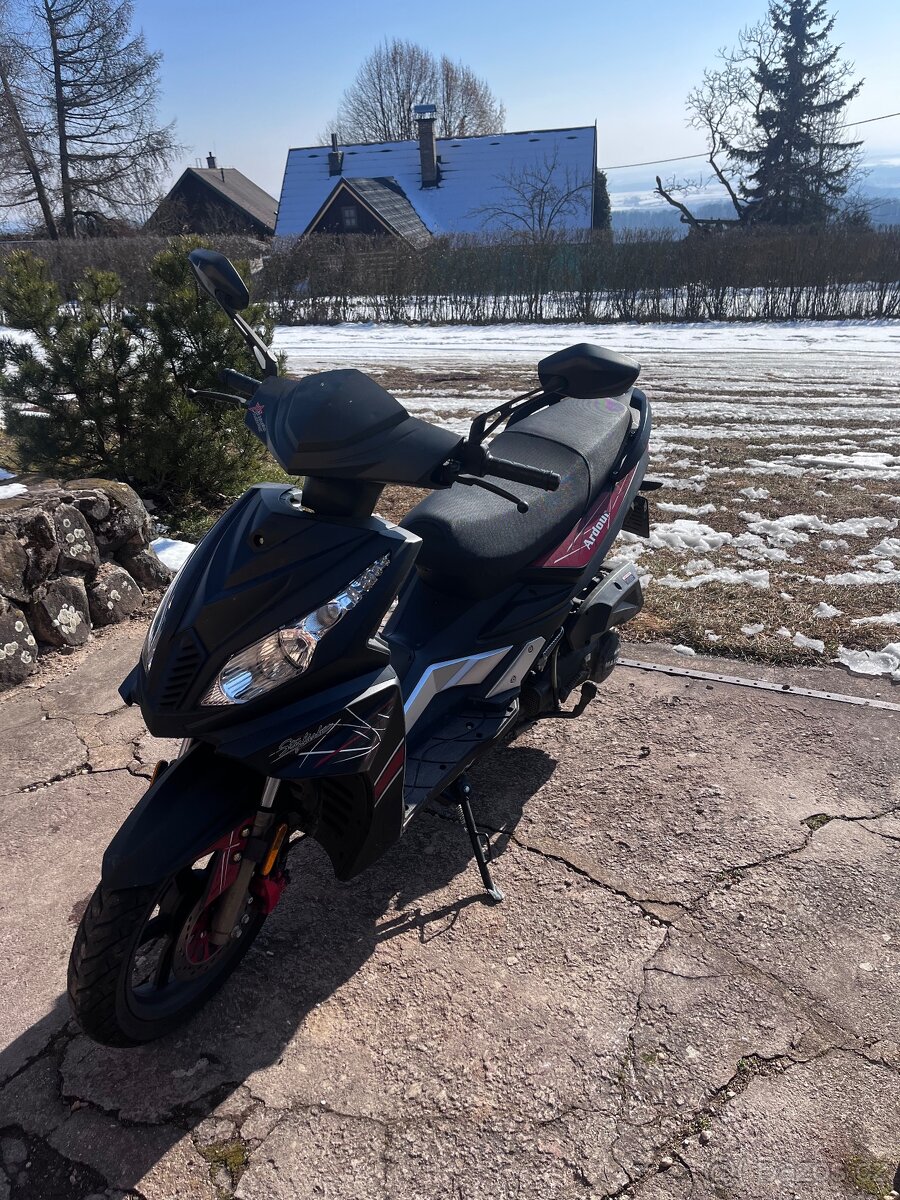 Maxon Ardour 125