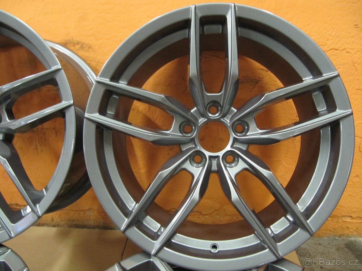 Alu Arceo Madrid R18 NOVÝ
