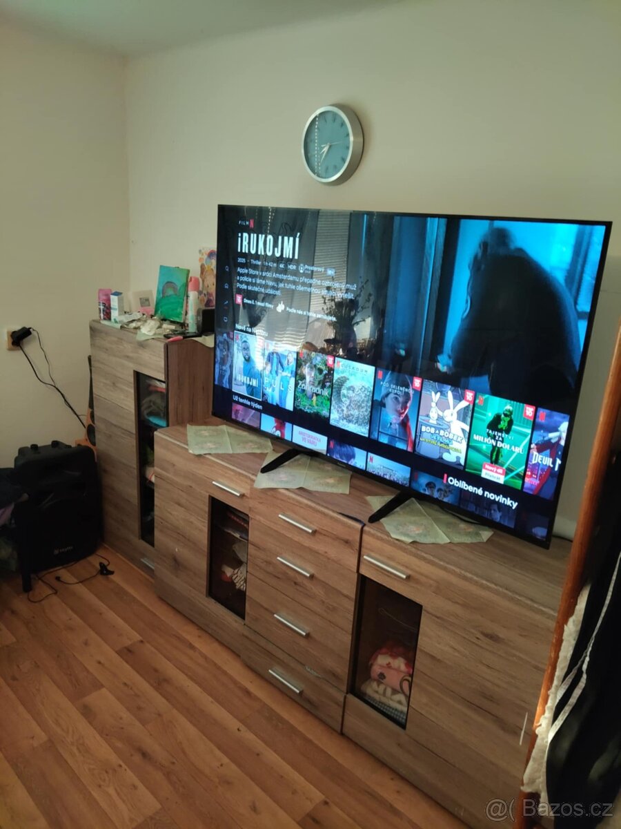 Panasonic 165 úhlopříčka