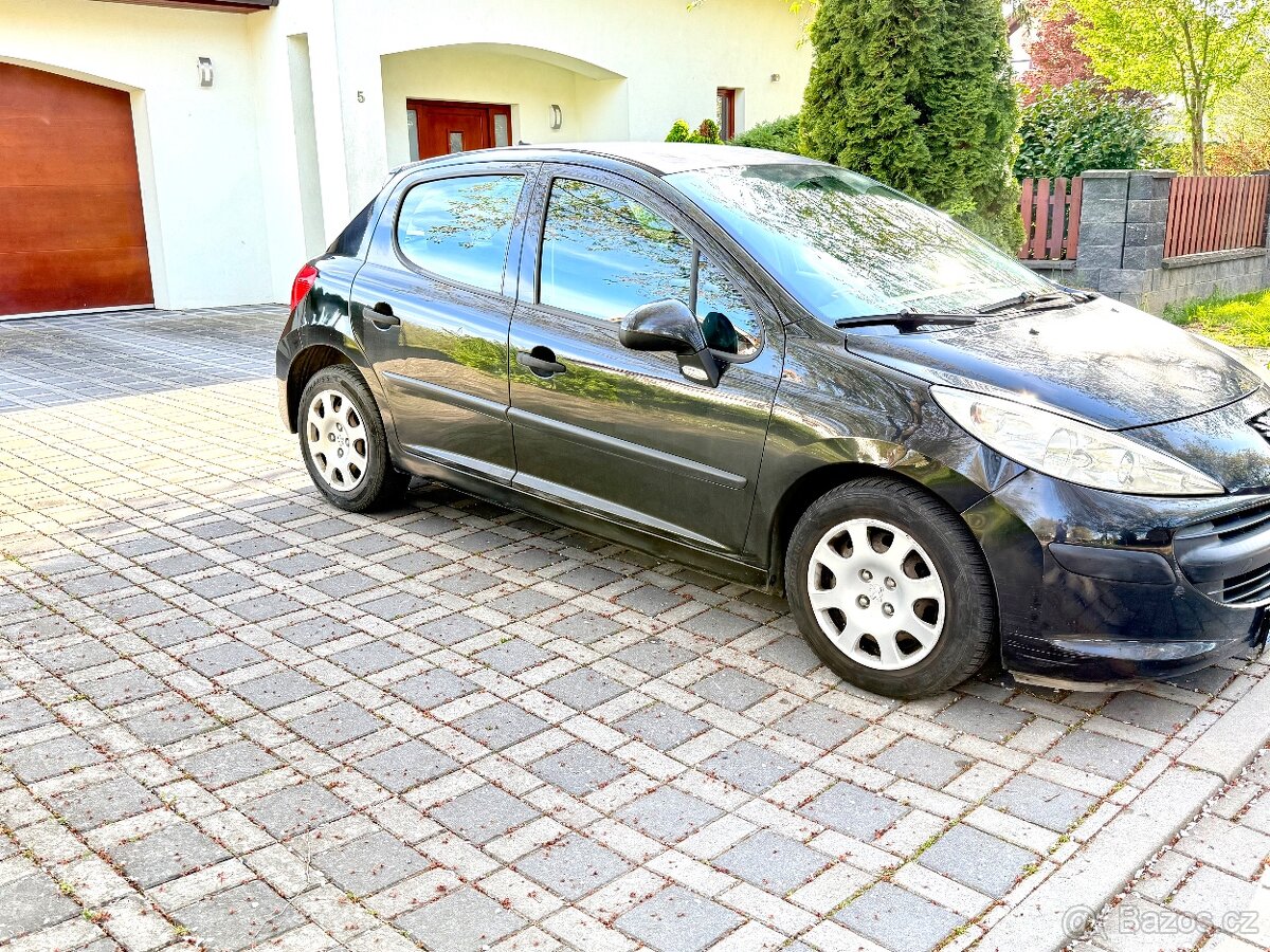 Peugeot 207 1.4.Benzín - Nová Stk.