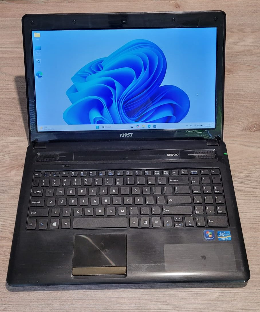 MSI, i3-2310m 2/4x 2,10GHz, 8GB DDR3, 256GB SSD, bat. 2h.