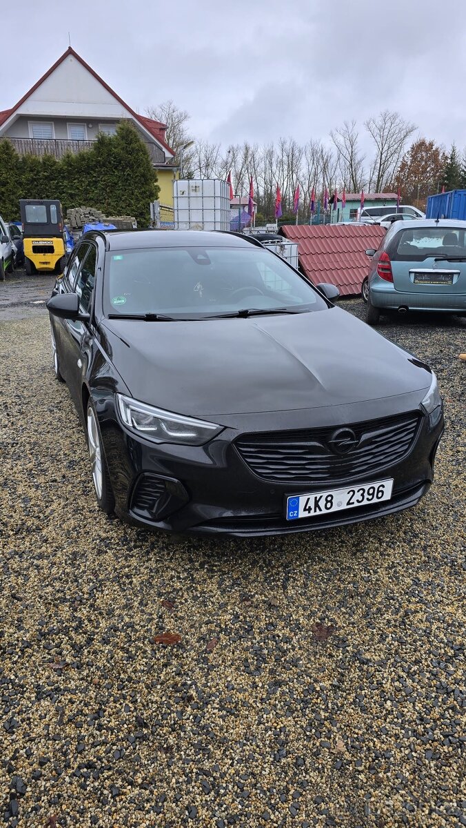 Opel Insignia 2.0GSi