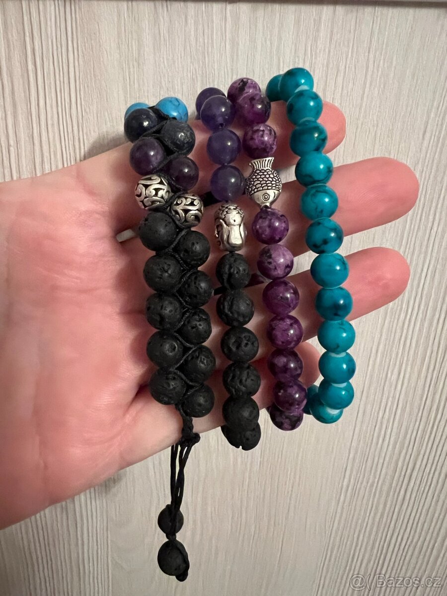 Set korálkových náramků