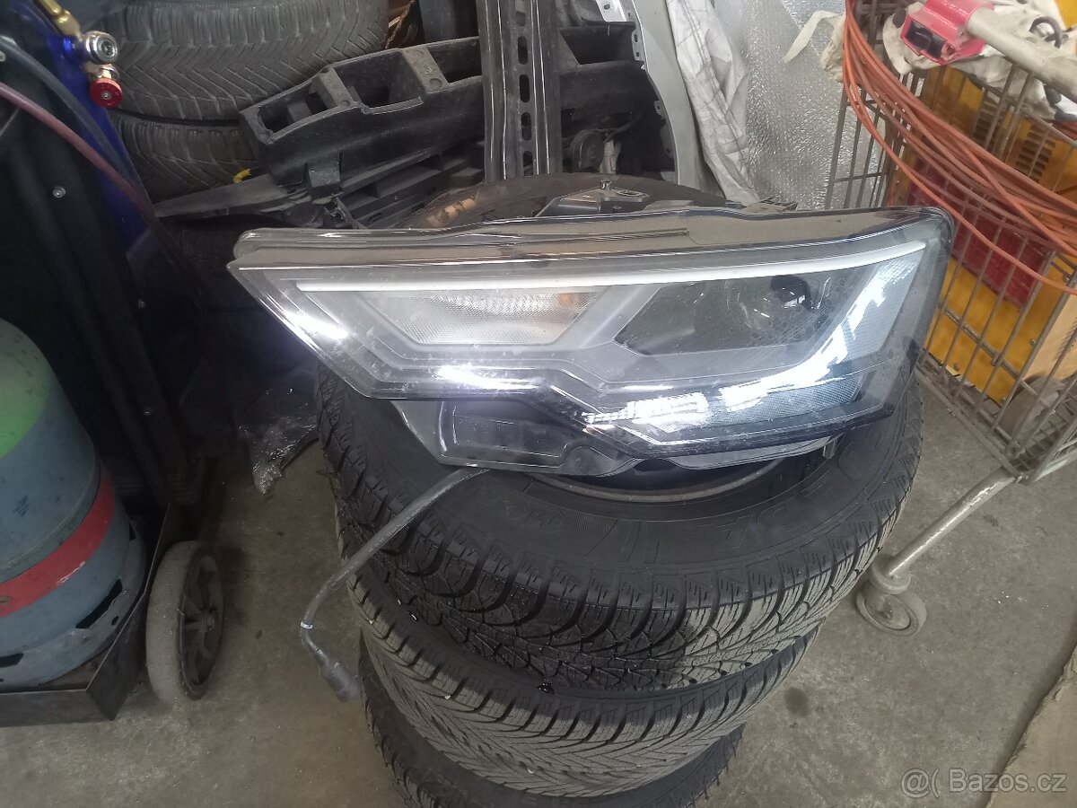 L.p světlo audi a6c8