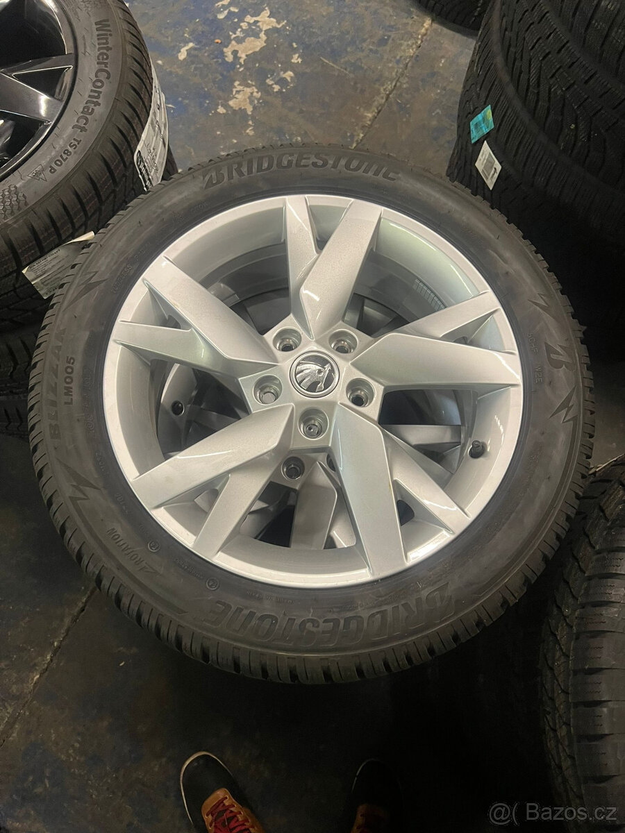5x112 r17 kola skoda octavia IV 4 disky alu 205 55 17 škoda