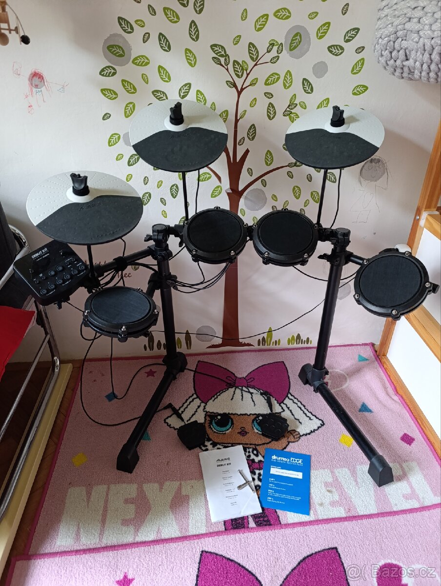 Elektronické bicí Alesis debut Kit