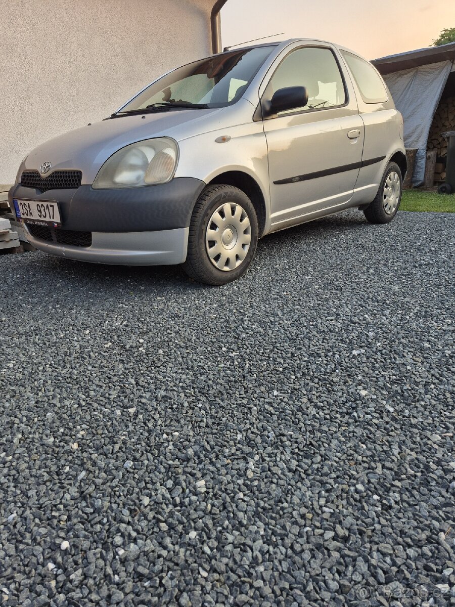 TOYOTA YARIS 1.0 litr.