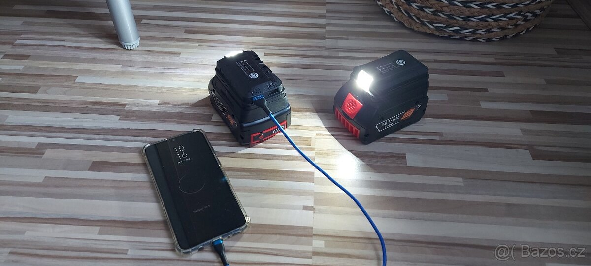 Powerbanka, Aku Bosch 18V s LED svítilnou+2USB