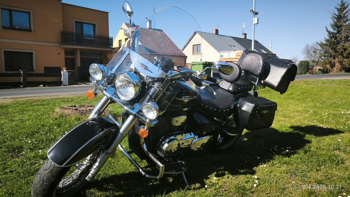 Suzuki Boulevard c50