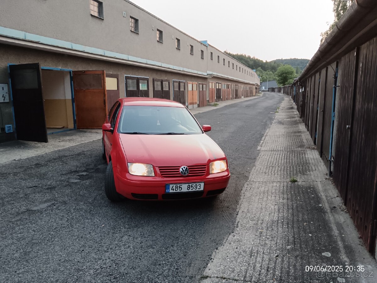 VW Bora