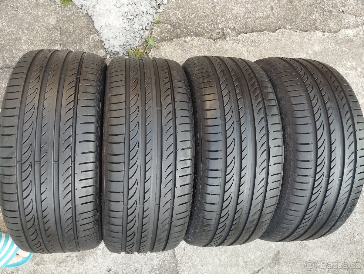 Pneu 225/40.r.18.Pirelli