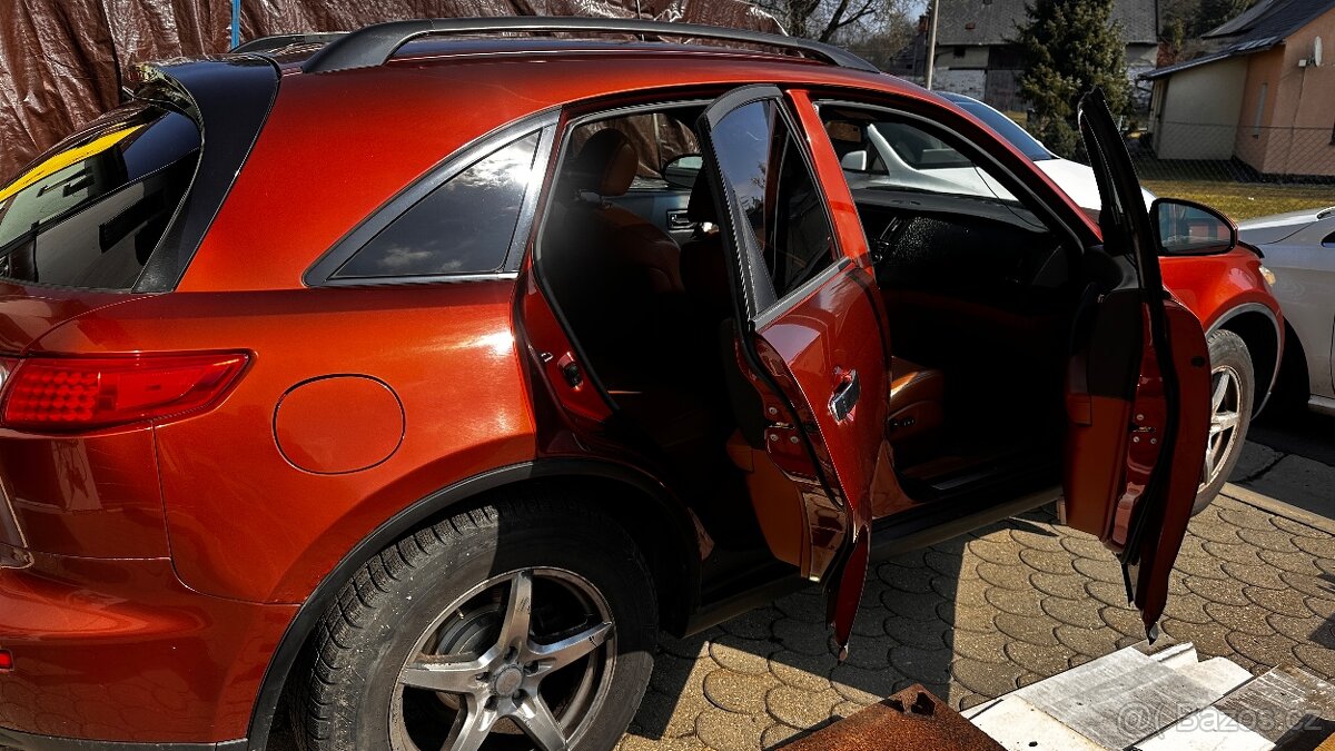 Infiniti FX35 4x4