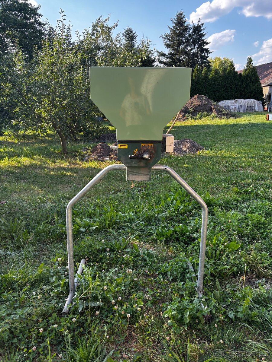 Mačkač obilí