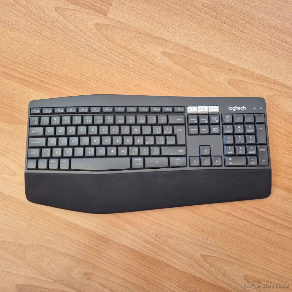 Klávesnice Logitech K850 - bluetooth, unifying USB