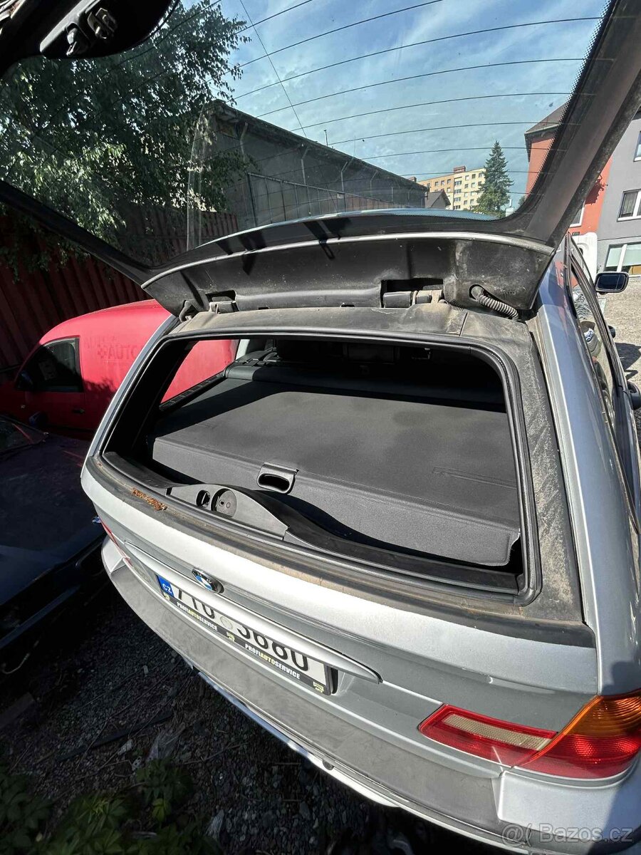 BMW e46 pátá vrata/ kufr touring