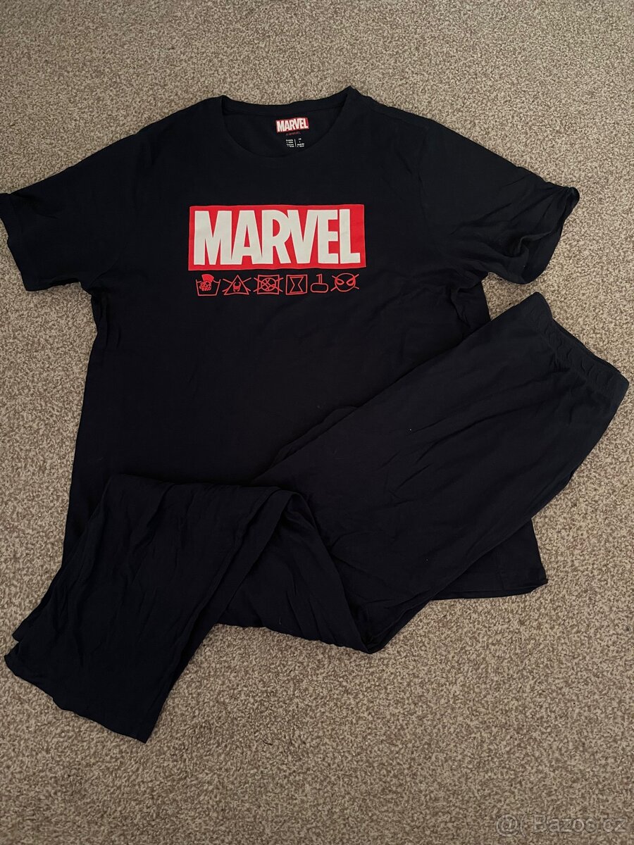 Hezké pyžamo Marvel vel.L