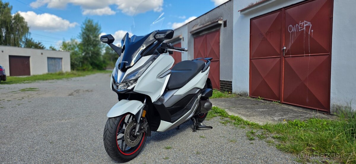 Honda Forza 300 Top Stav.