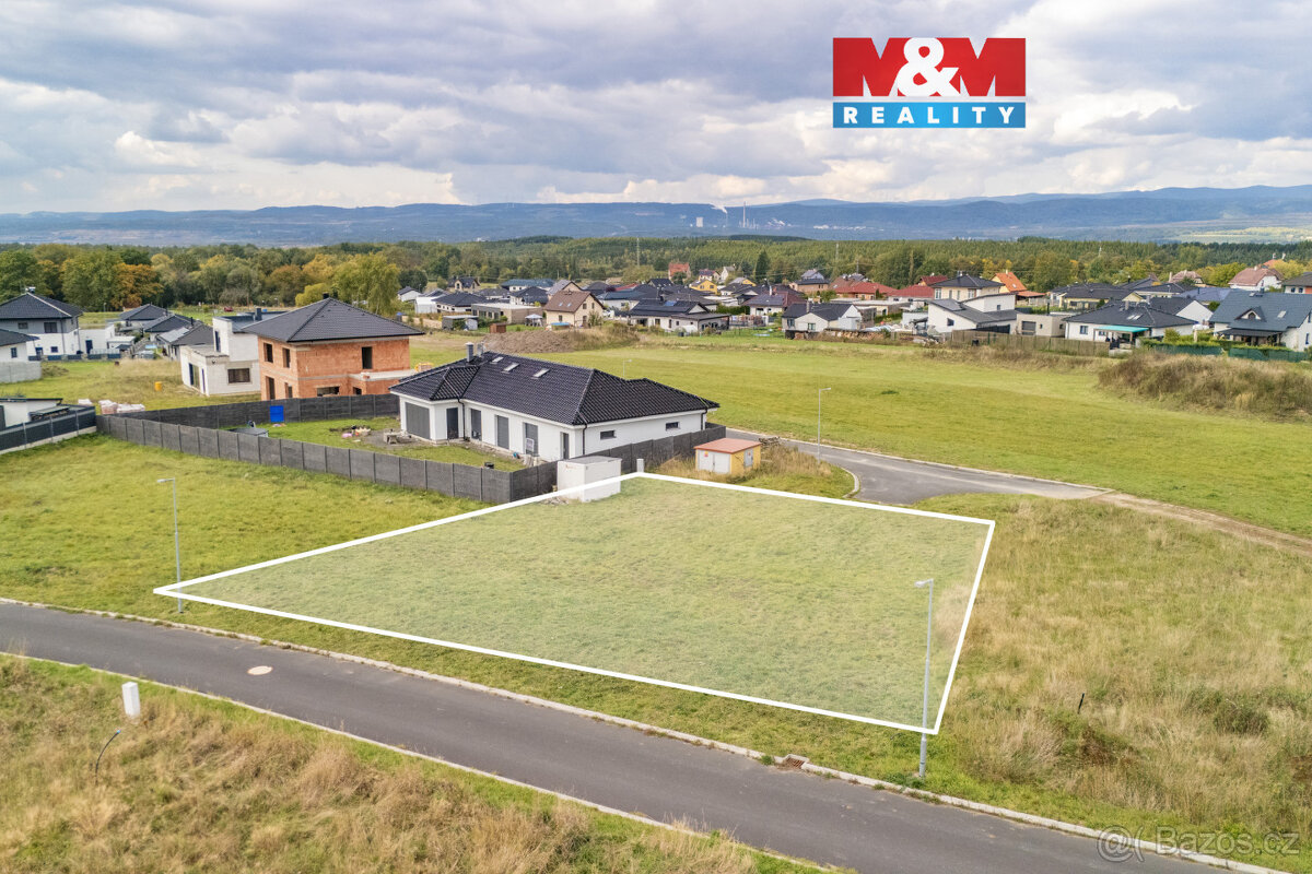 Prodej pozemku k bydlení, 883 m², Hory