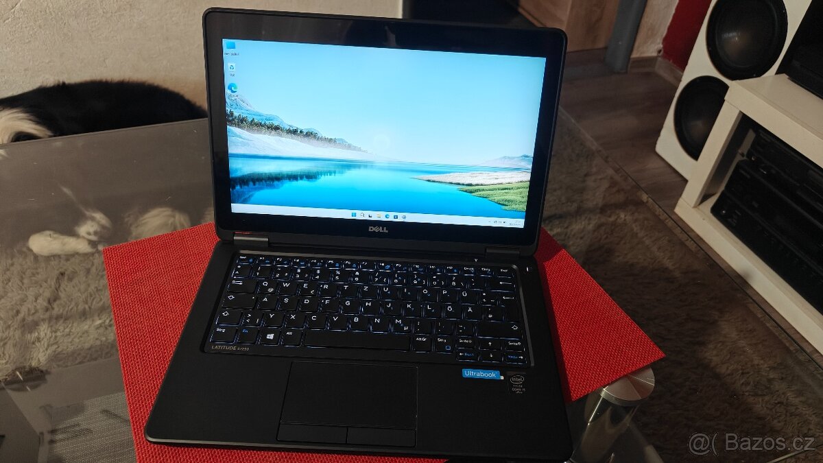 Dell Latitude E7250, i5, 8GB RAM, SSD 128GB, nová baterie