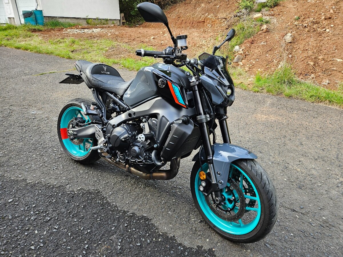 YAMAHA MT09 2023