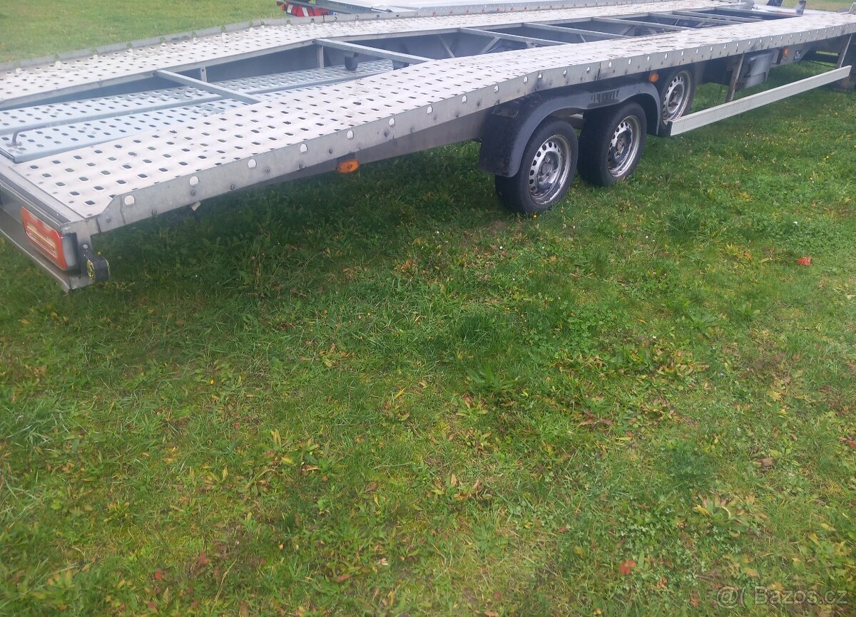 Vlek autoprepravnik plato autovlek prives na tocne rok.2019