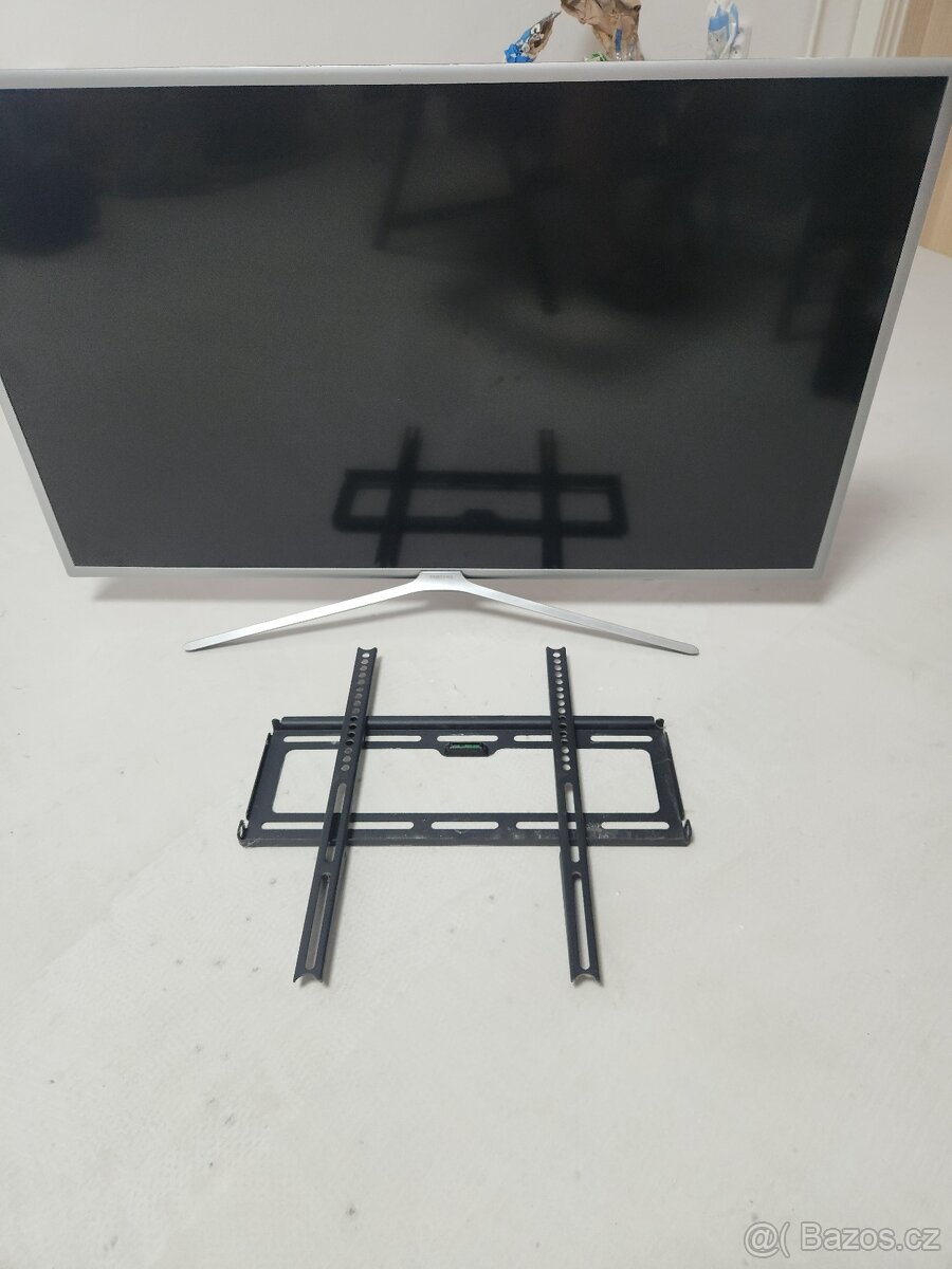 Prodám TV led samsung 112 cm