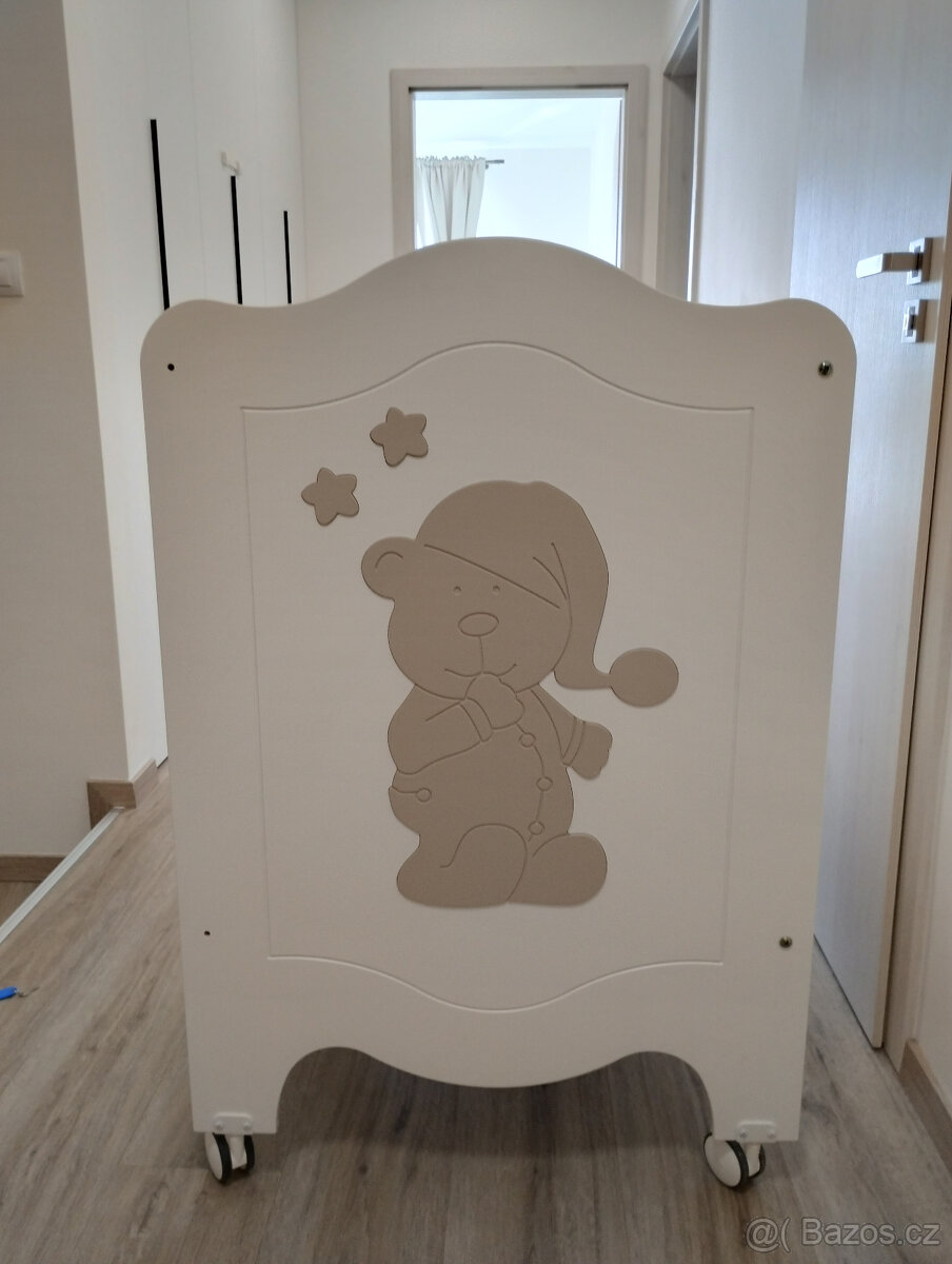 Kvalitní dětská postýlka Trama s matrací