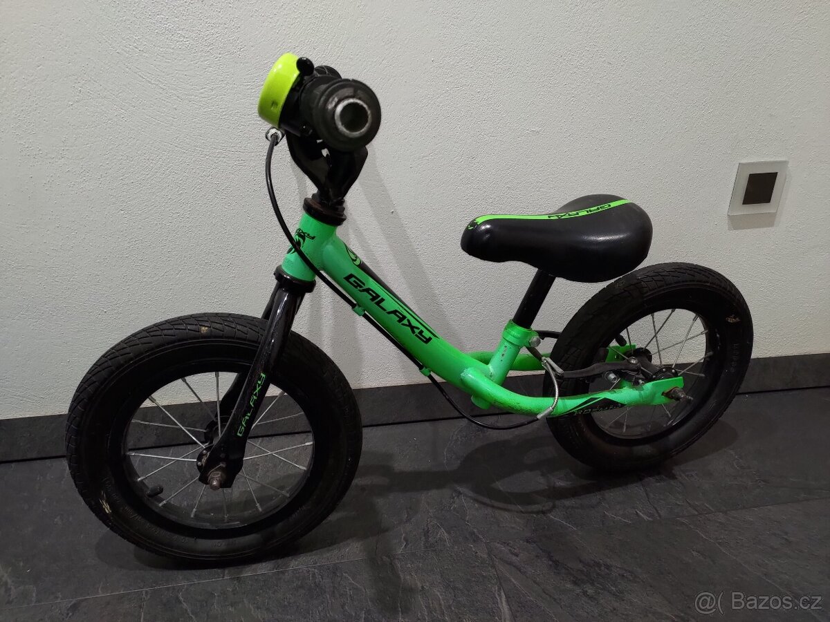 Dětské odrážedlo Kosmík Galaxy 12" zelené