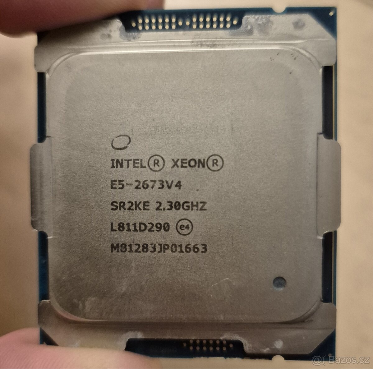 Intel Xeon E5-2673 v4 (40 vláken; 3.3 GHz; 2011-3)