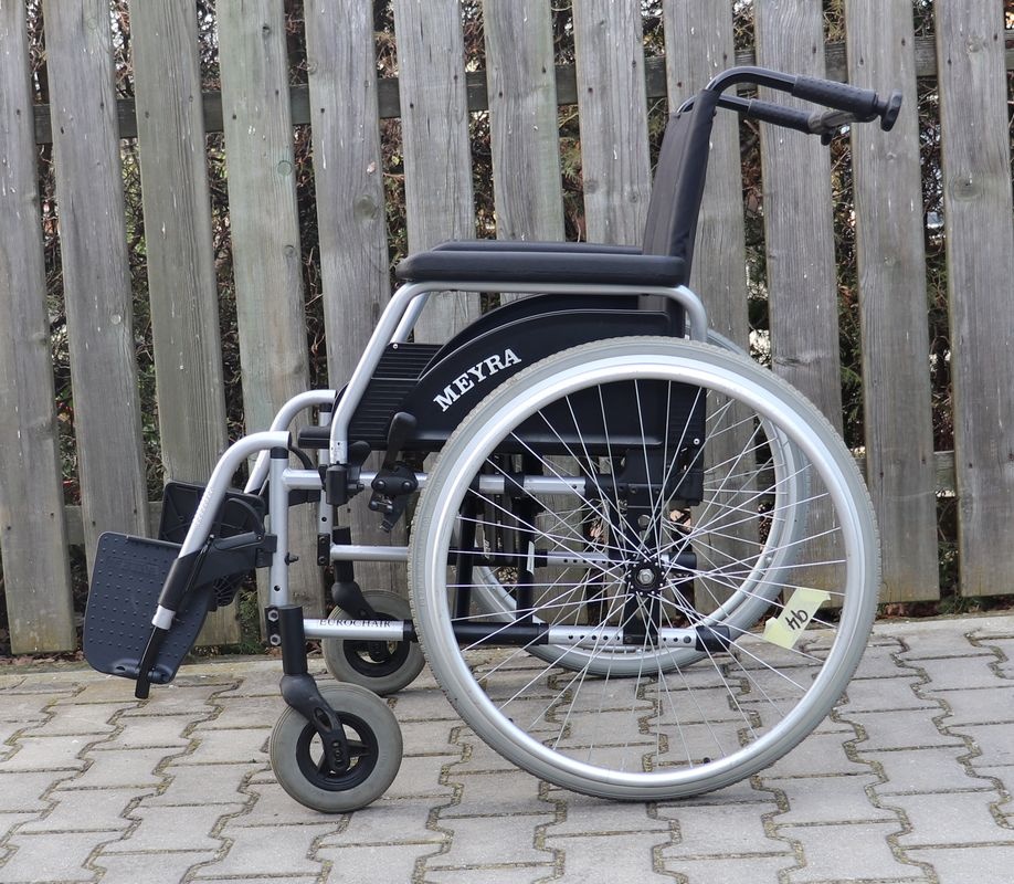 094-Mechanický invalidní vozík Meyra.