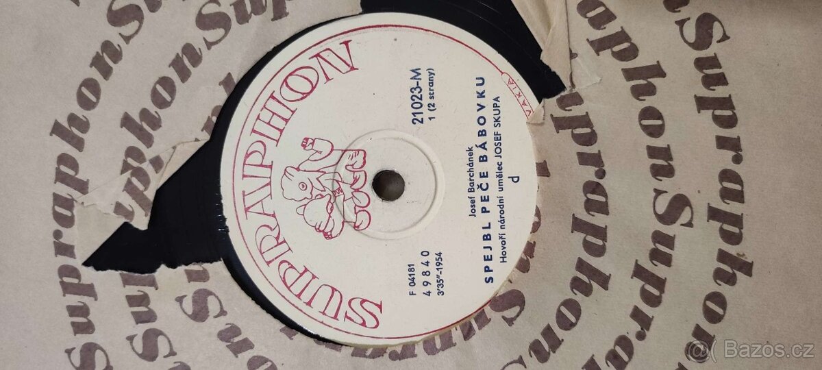 Gramodeska šelak Spejbl peče bábovku