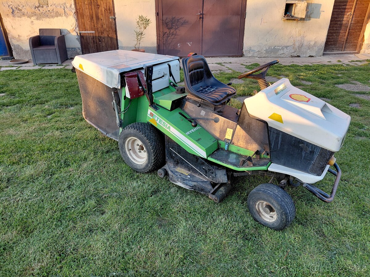 Traktorov kosačka Etesia