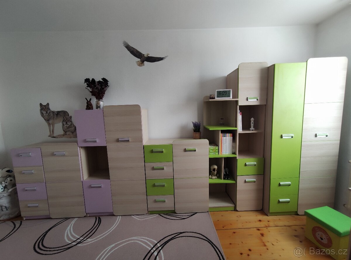 Nábytek (dětský/studentský) pokoj
