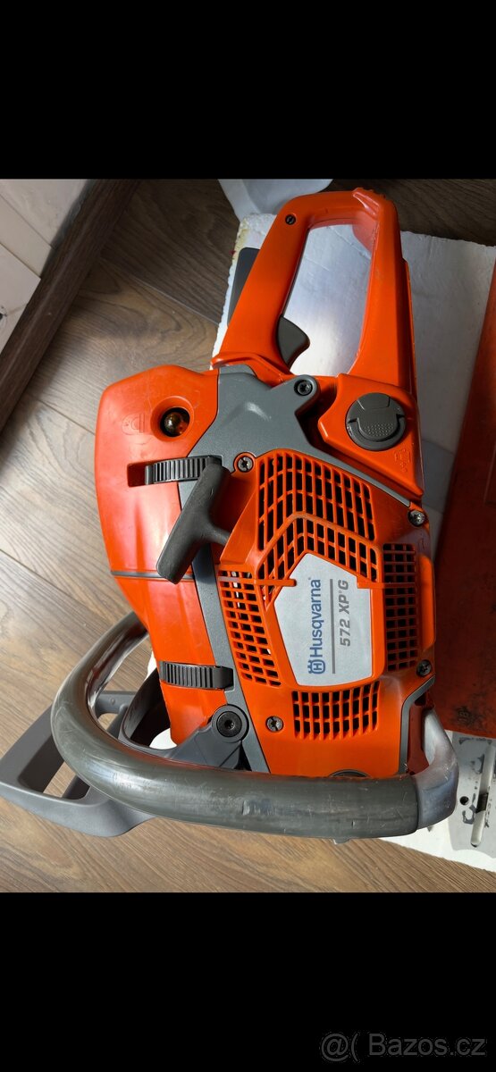 Husqvarna 572 xp G s výhřevem rukojeti