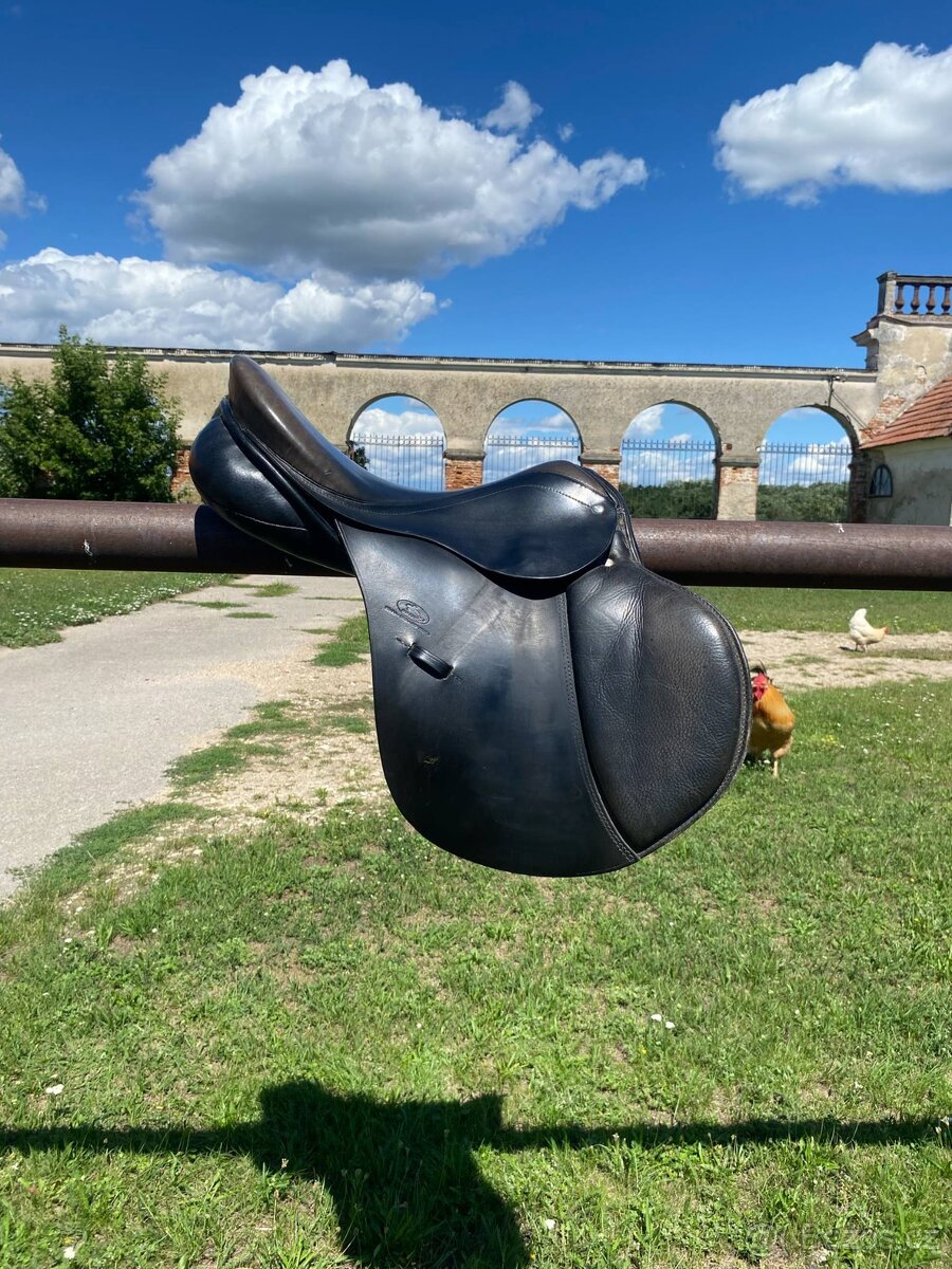Skokové sedlo