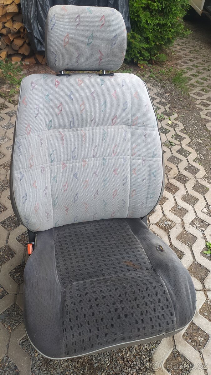 VW transportér T4 sedadlo řidiče