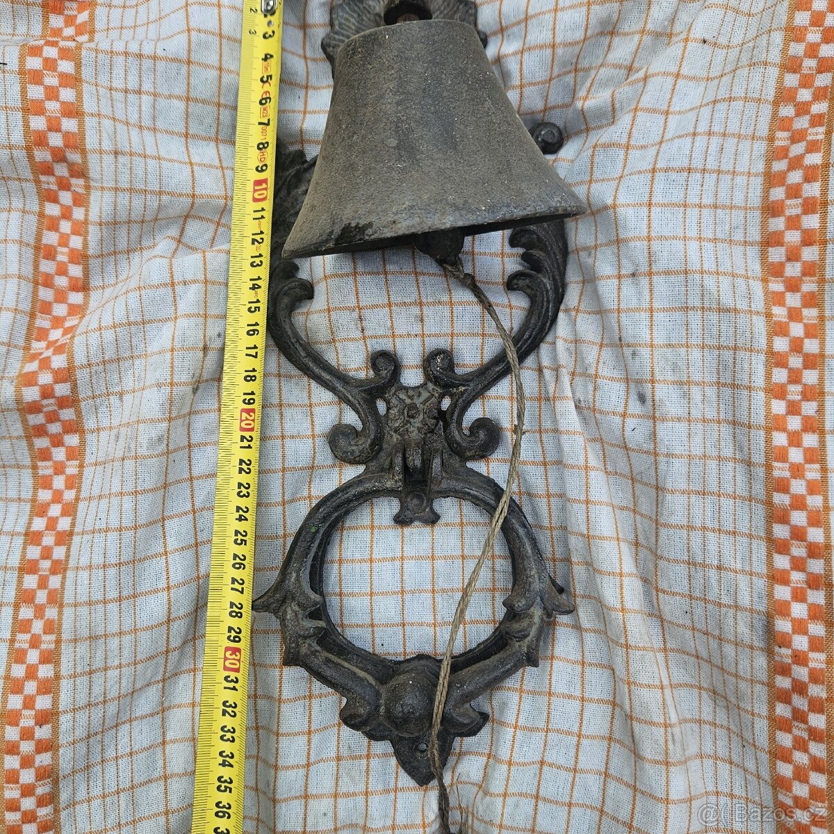 KLEPADLO NA DVEŘE SE ZVONCEM