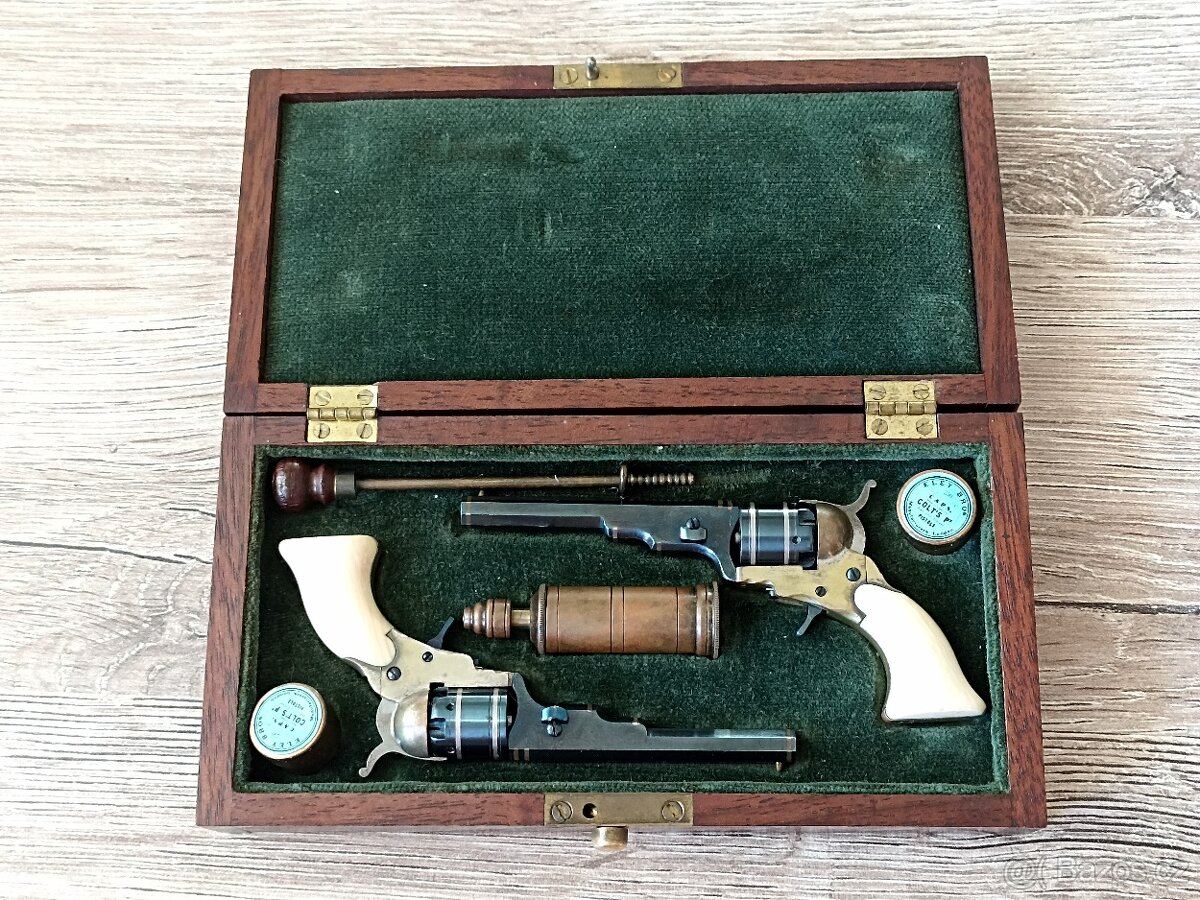 Stará souprava miniatur koltů SMITH - TOP stav - RARITA