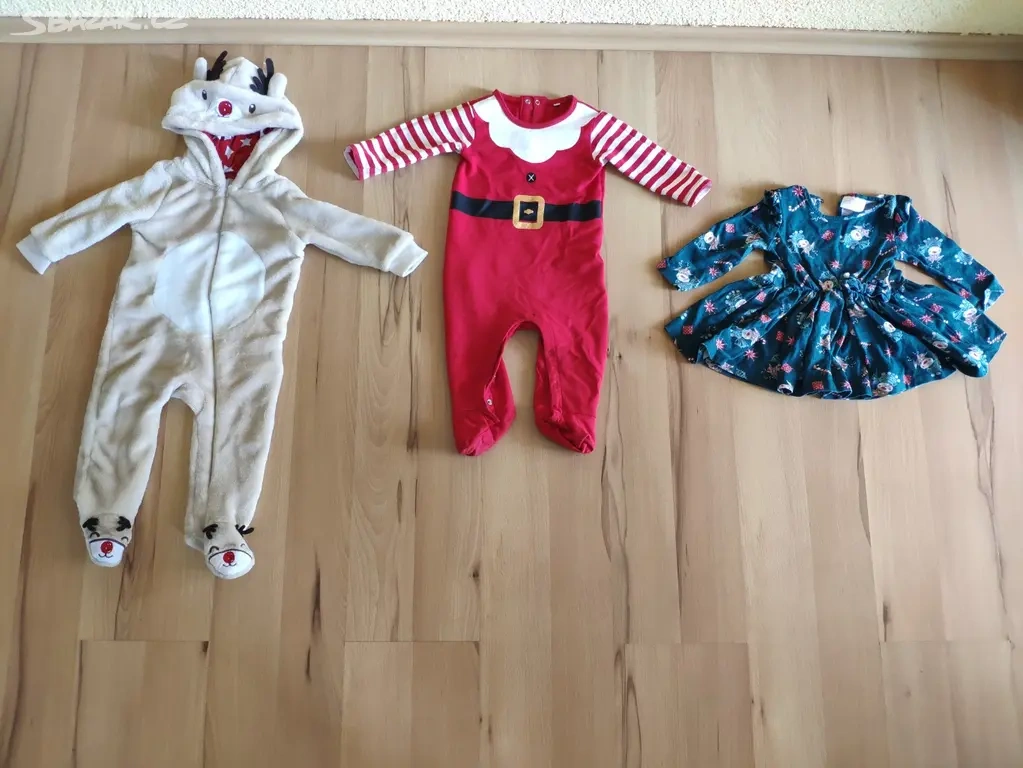 Vánoční oblečení pro děti - cena za vše