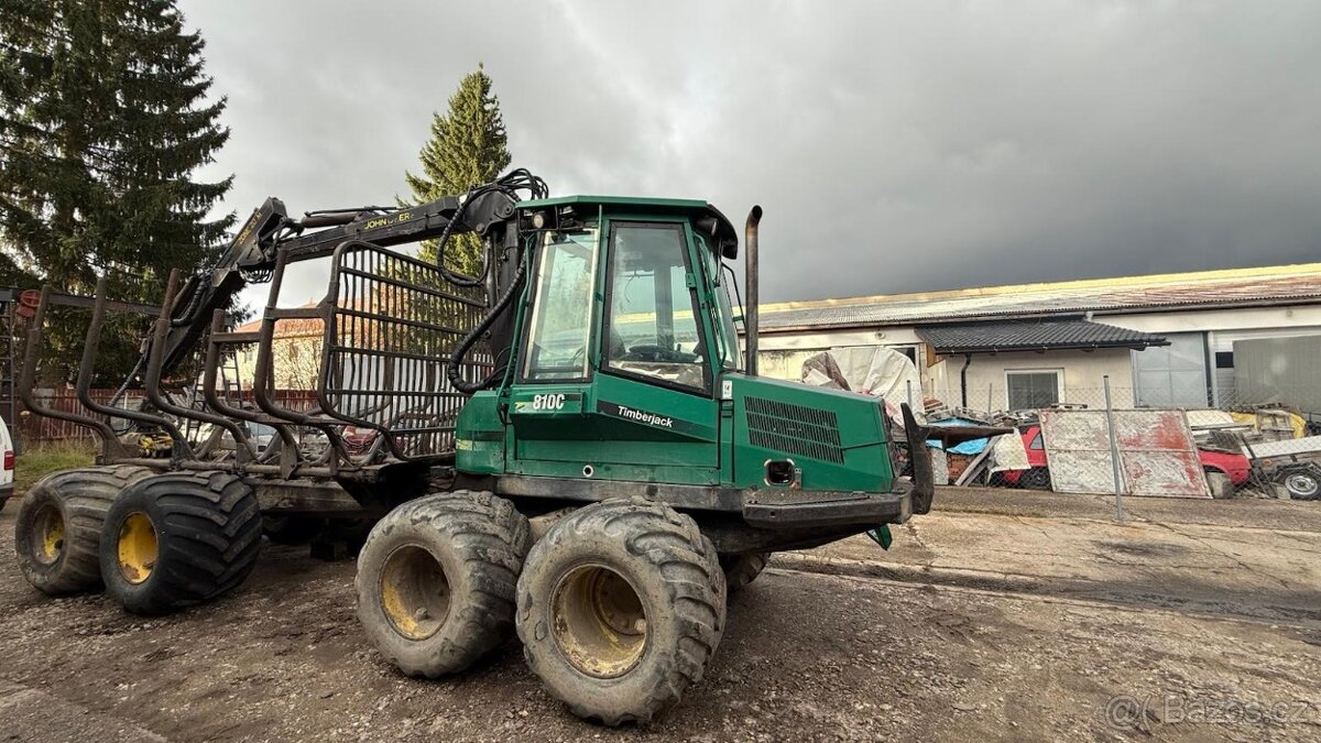 Vyvážecí souprava Timberjack 810C