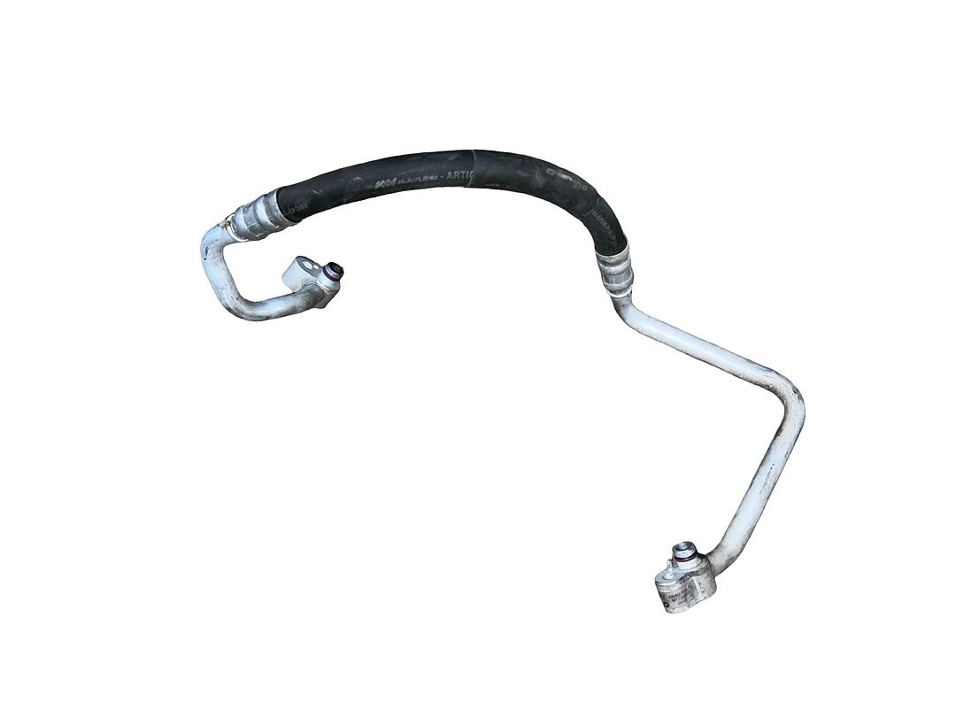 Trubka klimatizace 3C0820721M VW Passat B6 r.v. 2008