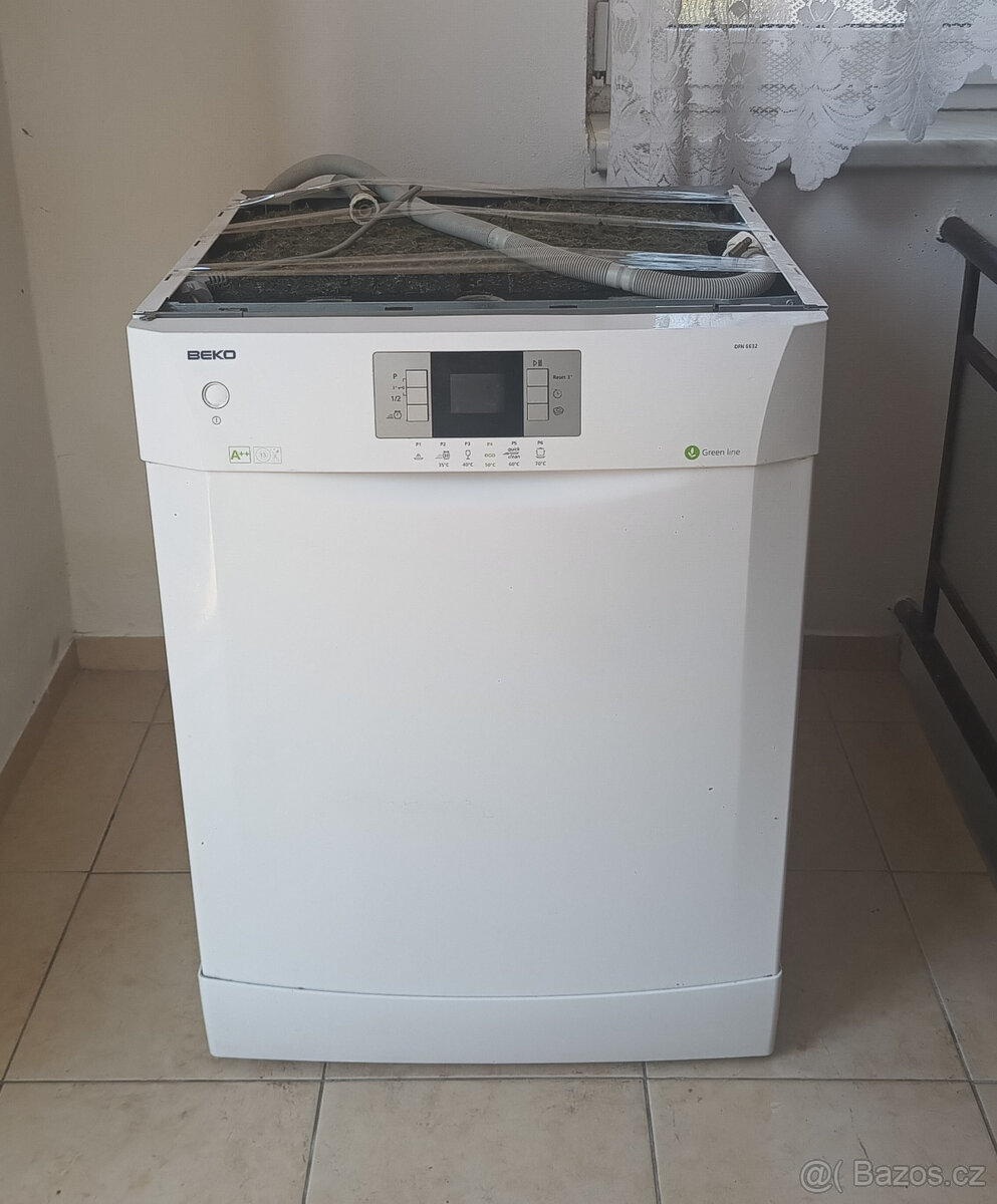 MYČKA NÁDOBÍ BEKO 60cm - 13SAD - A++