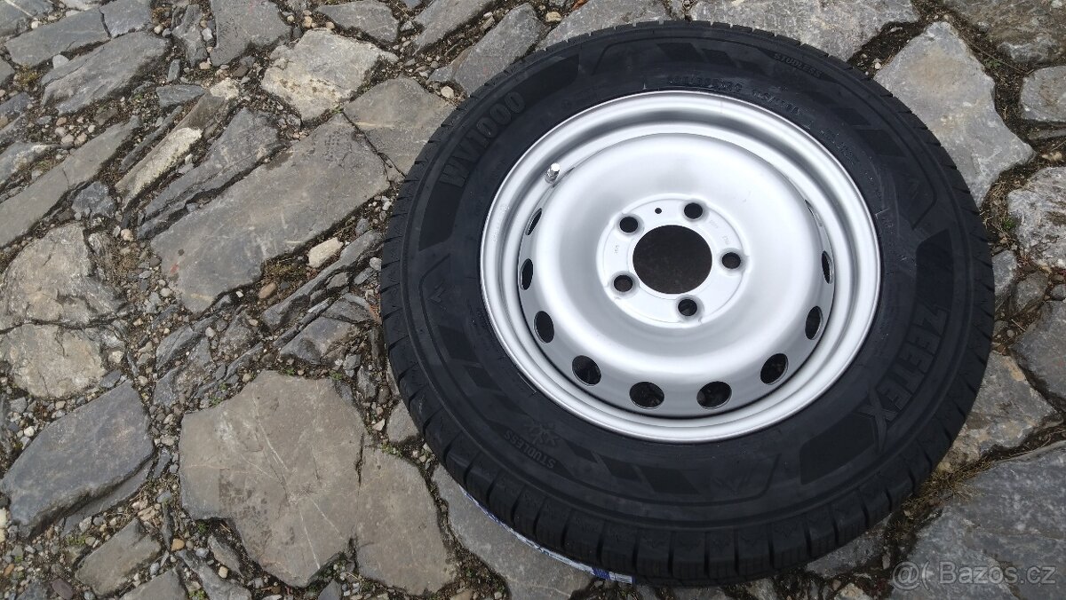 ZIMNÍ PNEU +DISKY 5x130 RENAULT Master OPEL Movano