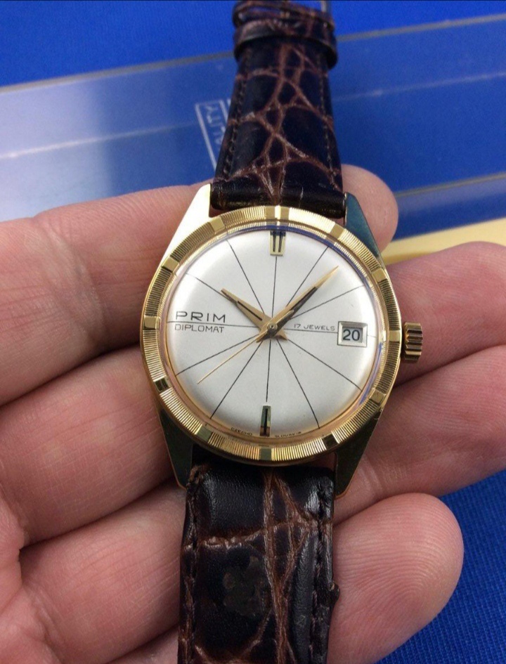 Hodinky Prim Diplomat