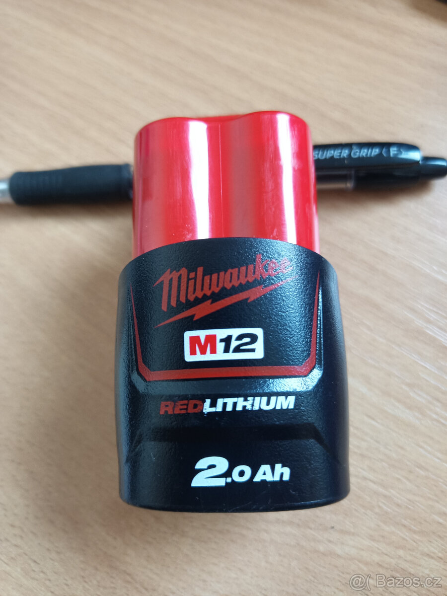 Baterie Milwaukee M12B2