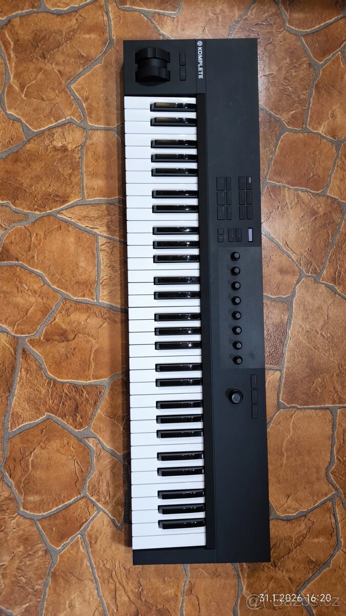 Native Instruments Komplete Kontrol