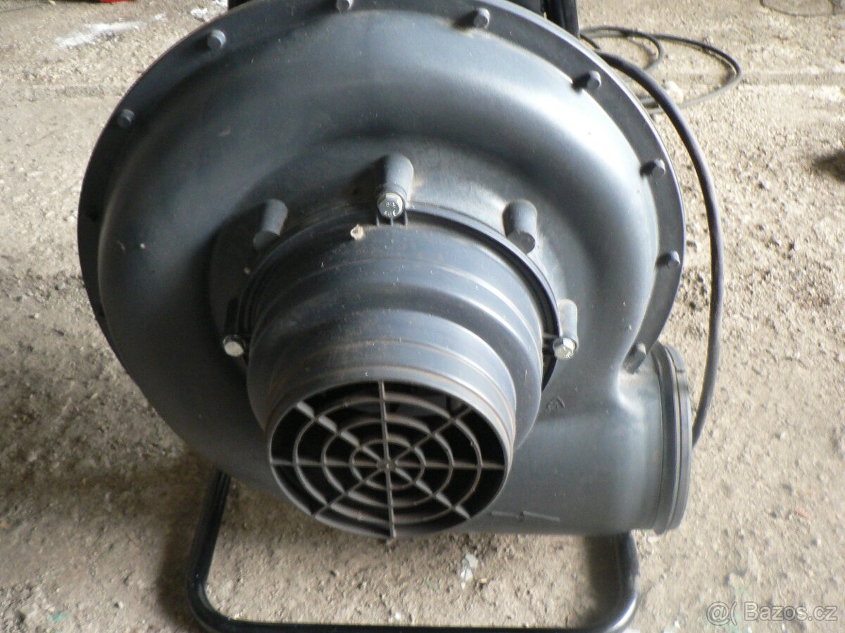 Průmyslový odsávací ventilátor Plymovent MNF