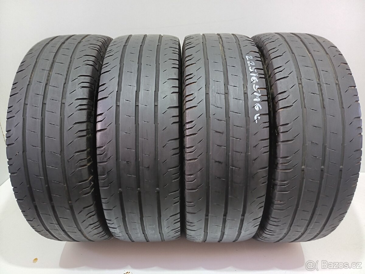 Letní pneu 225/65/16C Continental