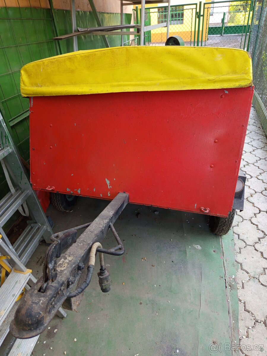Prodám vlek za osobní automobil.
